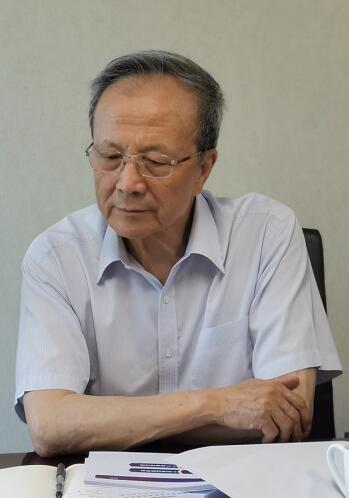 中國機械工業(yè)聯合會原總工程師 隋永濱 中國機械工業(yè)聯合會原總工程師 隋永濱